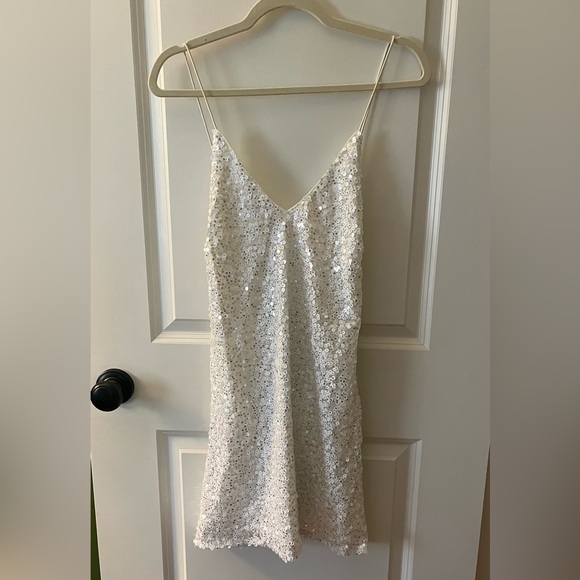 Lulus Dresses & Skirts - LULU’s White Sequin Dress